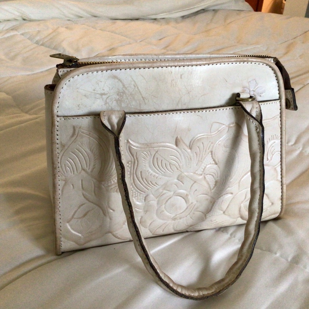 Patricia Nash Beautiful Paris Ivory Genuine Leather Bag